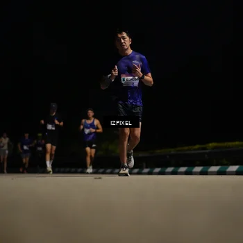 Runner Photo 7349164