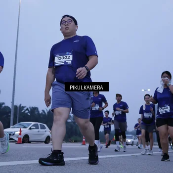 Runner Photo 7349210