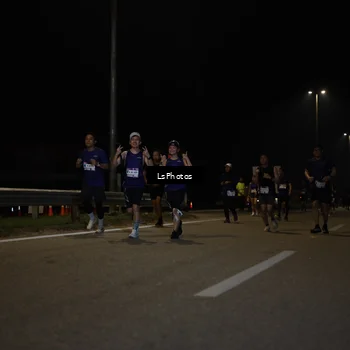 Runner Photo 7349217