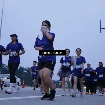 Runner Photo 7349219