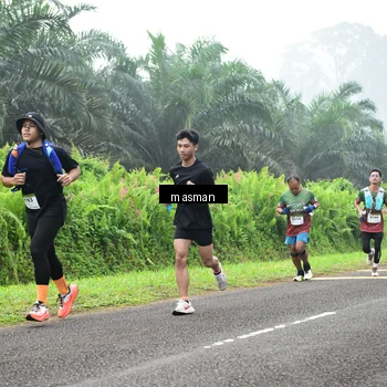 Runner Photo 7349258