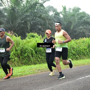 Runner Photo 7349292