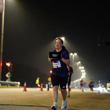 Runner Photo 7349297