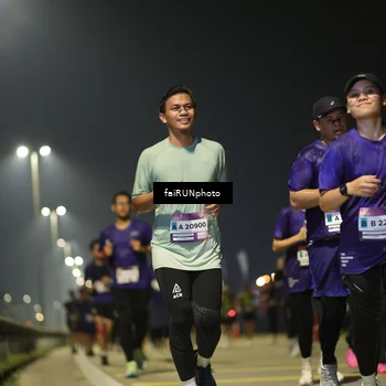 Runner Photo 7349319