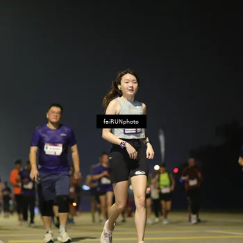Runner Photo 7349331