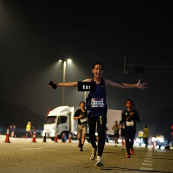 Runner Photo 7349341
