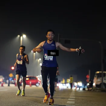 Runner Photo 7349350