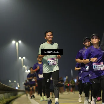 Runner Photo 7349356