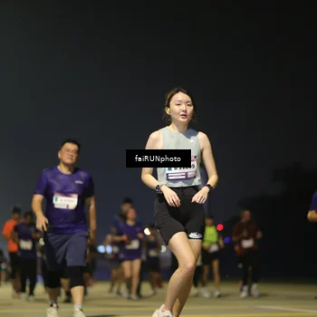 Runner Photo 7349373