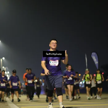 Runner Photo 7349376