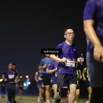 Runner Photo 7349380