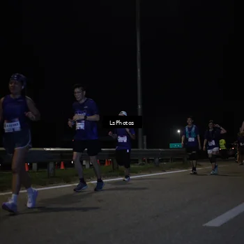 Runner Photo 7349410