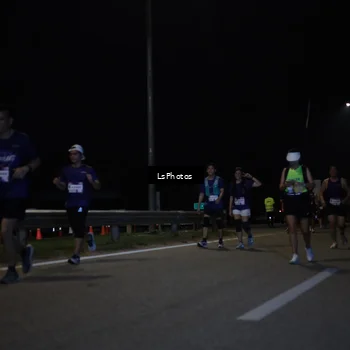 Runner Photo 7349413