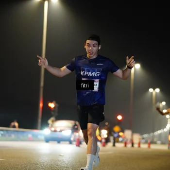 Runner Photo 7349425