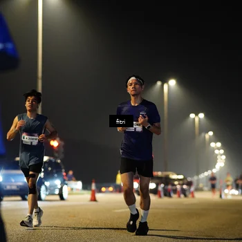 Runner Photo 7349467
