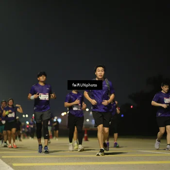 Runner Photo 7349483