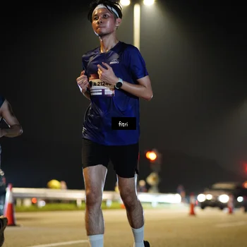 Runner Photo 7349491