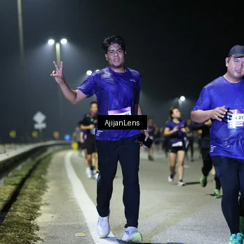 Runner Photo 7349513