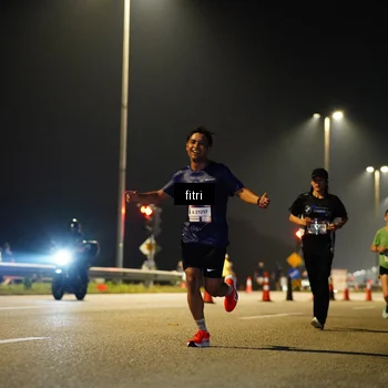 Runner Photo 7349516