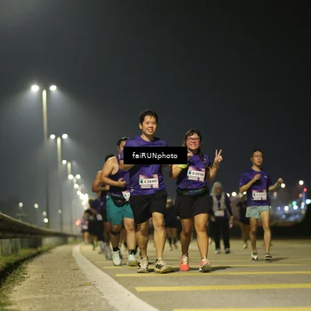 Runner Photo 7349532