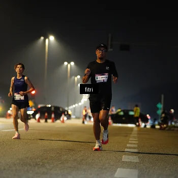 Runner Photo 7349560