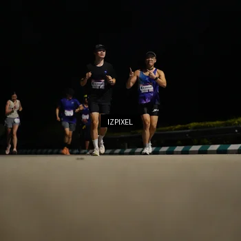 Runner Photo 7349565