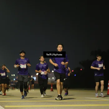 Runner Photo 7349572