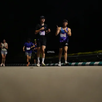 Runner Photo 7349594