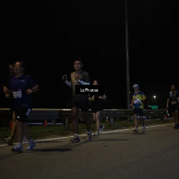 Runner Photo 7349599