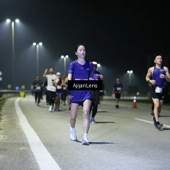 Runner Photo 7349603