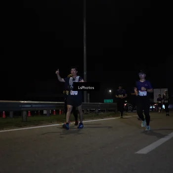 Runner Photo 7349627