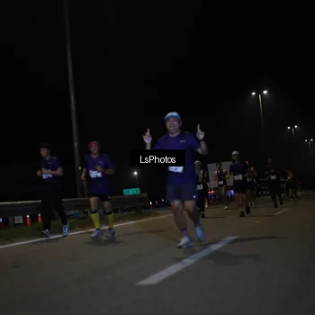 Runner Photo 7349657