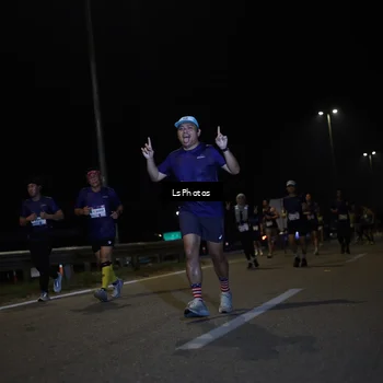 Runner Photo 7349662
