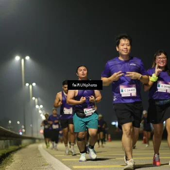 Runner Photo 7349672