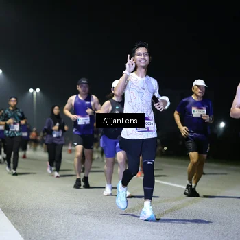Runner Photo 7349678