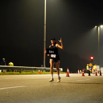 Runner Photo 7349702