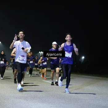 Runner Photo 7349709