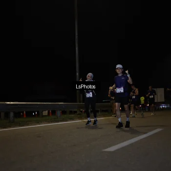 Runner Photo 7349717