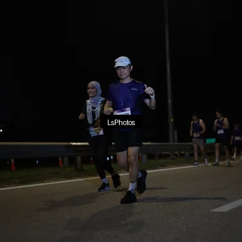 Runner Photo 7349733
