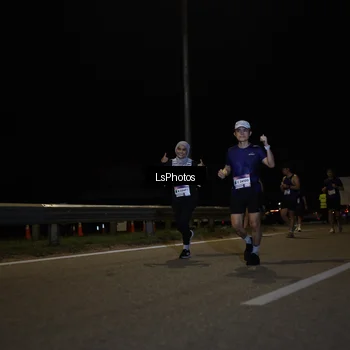 Runner Photo 7349739