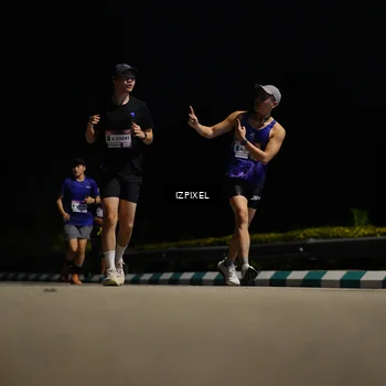 Runner Photo 7349756