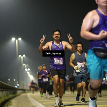 Runner Photo 7349769