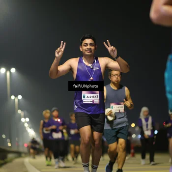 Runner Photo 7349800