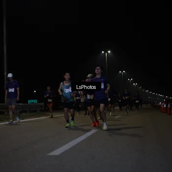 Runner Photo 7349822