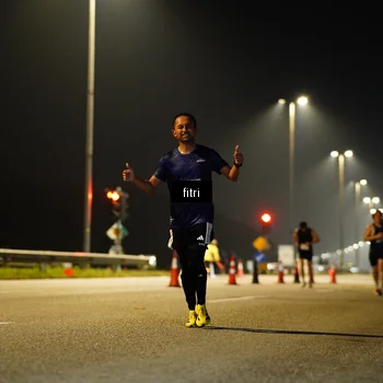 Runner Photo 7349823