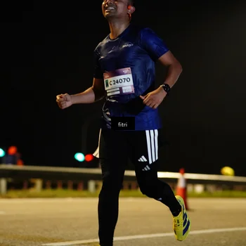 Runner Photo 7349840
