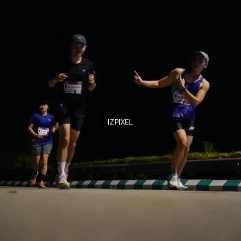Runner Photo 7349848