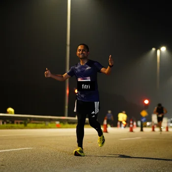 Runner Photo 7349853