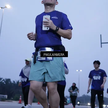 Runner Photo 7349866