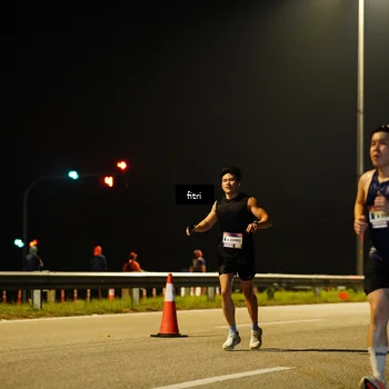 Runner Photo 7349875